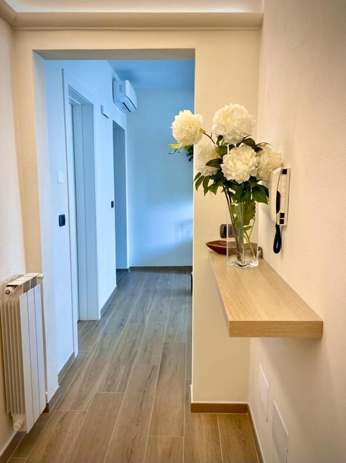 Opera Apartment Сарцана Екстериор снимка
